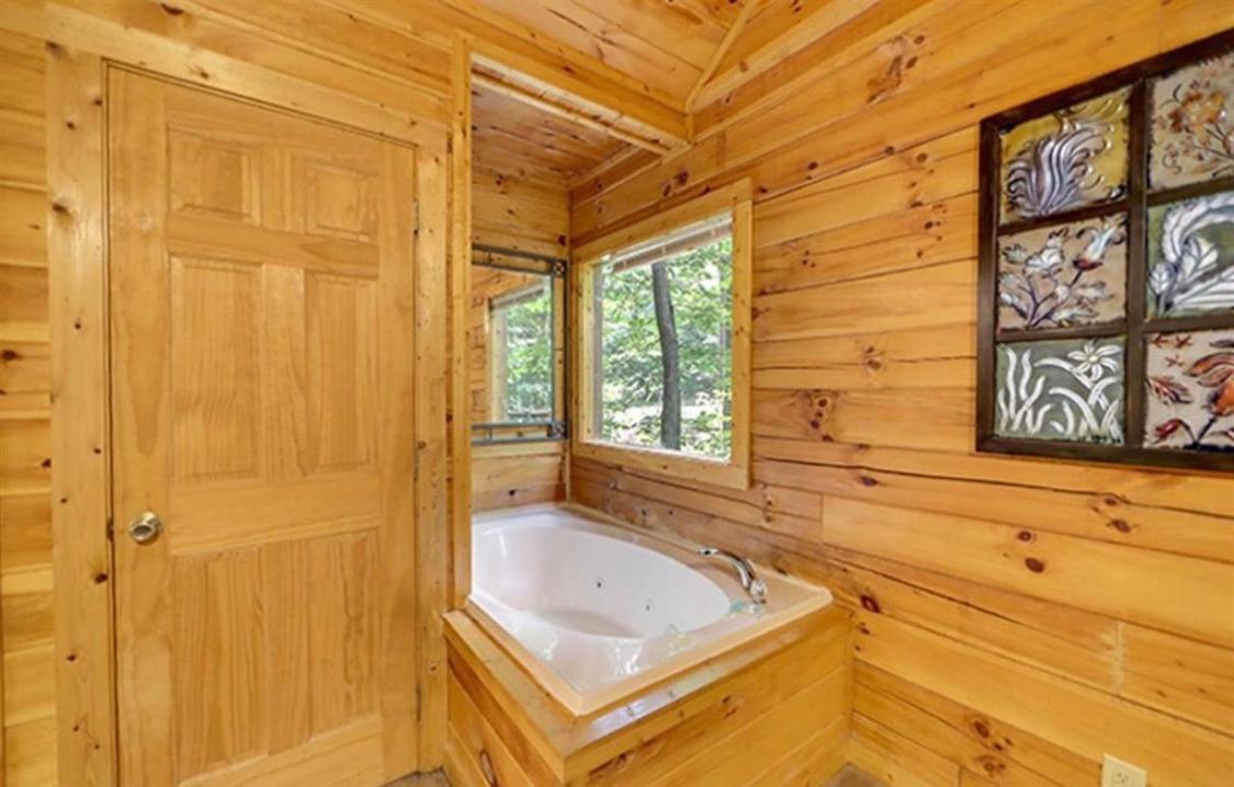 Creekside Paradise Found! One-Bedroom Mountain Cabin In Pigeon Forge Sevierville Exterior photo